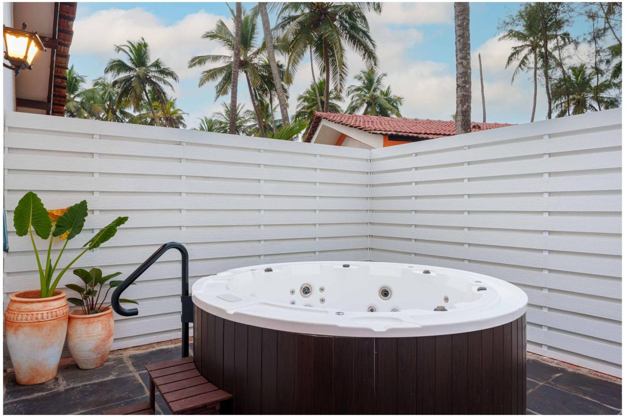 Amã Stays & Trails Aguada Serenity Villa , Goa Кандолим Экстерьер фото